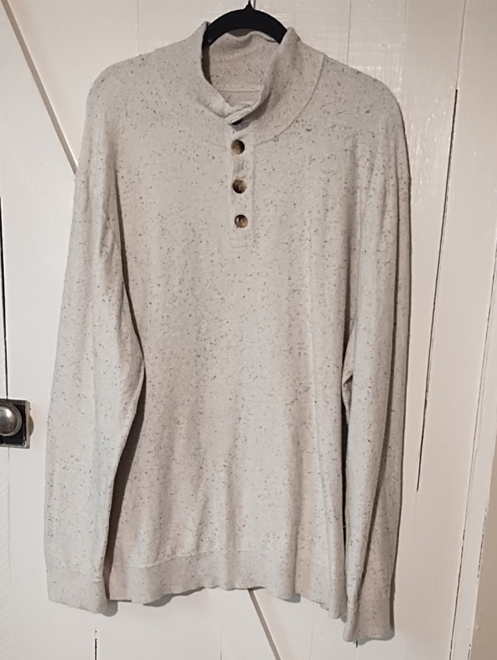 Men's Cream Speckled Henley Cardigan Sweater Very Nice XXL.